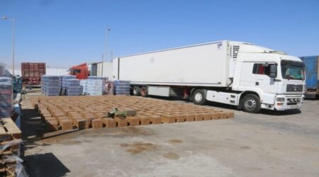 إحباط تهريب كمية كبيرة من مخدر الشيرا بالكركرات