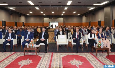 أكادير..لقاء جهوي تشاوري تحضيرا للنسخة الثانية للمناظرة الوطنية حول الجهوية المتقدمة
