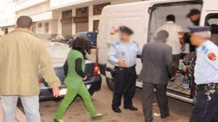 توقيف 7 أشخاص بمراكش بشبهة الفساد والبغاء توقيف 7 أشخاص بمراكش بشبهة الفساد والبغاء