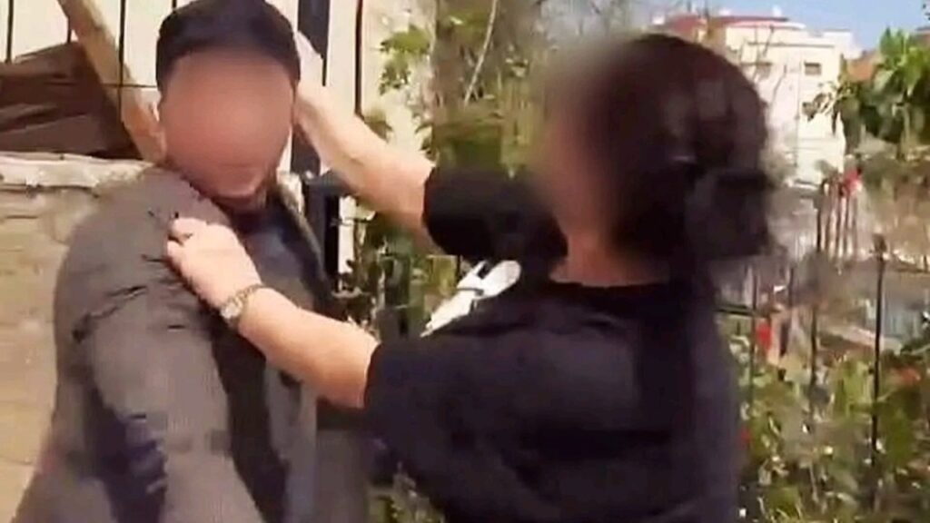 تأجيل محاكمة المرأة التي صفعت قائدًا بتمارة إلى أبريل المقبل
