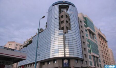 بورصة الدار البيضاء تستهل تداولاتها بأداء إيجابي