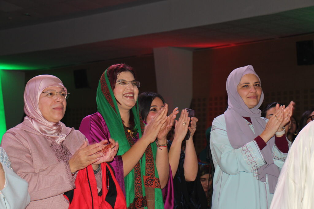 جمعية “يلاه نتعاونو” تقيم سهرة فنية روحية