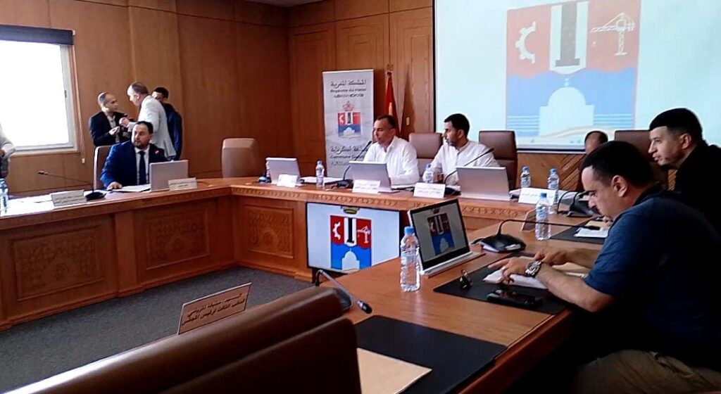 منع الصحفيين من حضور الدورة العادية لجماعة كزناية..تصعيد في مواجهة الشفافية