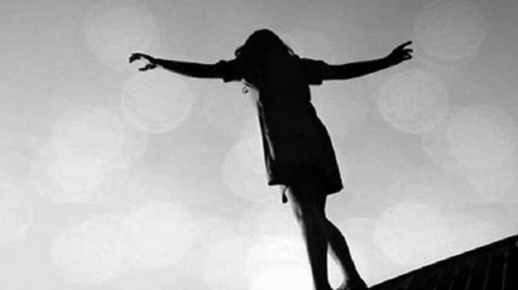 محاولة انتحار شابة عشرينية بطنجة