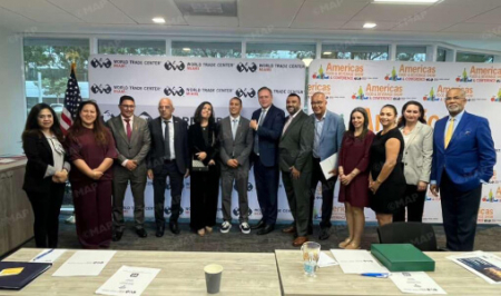 وفد اقتصادي مغربي يبحث بميامي سبل تعزيز علامة “صنع في المغرب” بالسوق الأمريكية وفد اقتصادي مغربي يبحث بميامي سبل تعزيز علامة "صنع في المغرب" بالسوق الأمريكية