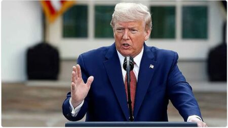 إدارة ترامب تطلب من المحكمة العليا السماح بإقالة مديرة مكتب حقوق الطبع والنشر الأمريكي إدارة ترامب تطلب من المحكمة العليا السماح بإقالة مديرة مكتب حقوق الطبع والنشر الأمريكي