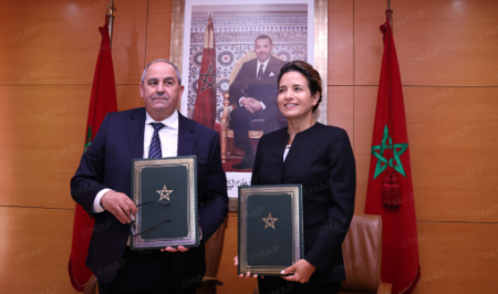 الرباط توقّع اتفاقية لدعم منح طلبة الدكتوراه في الانتقال الطاقي والتنمية المستدامة الرباط توقّع اتفاقية لدعم منح طلبة الدكتوراه في الانتقال الطاقي والتنمية المستدامة