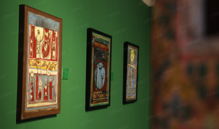 مراكش..معرض يحتفي بأعمال الفنان المغربي الراحل محمد عزوزي مراكش..معرض يحتفي بأعمال الفنان المغربي الراحل محمد عزوزي