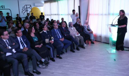 الحي الحسني بالدار البيضاء تحتفي بالذكرى الخمسين للمسيرة الخضراء من خلال مشروع “Flowmotion School” الحي الحسني بالدار البيضاء تحتفي بالذكرى الخمسين للمسيرة الخضراء من خلال مشروع "flowmotion School"