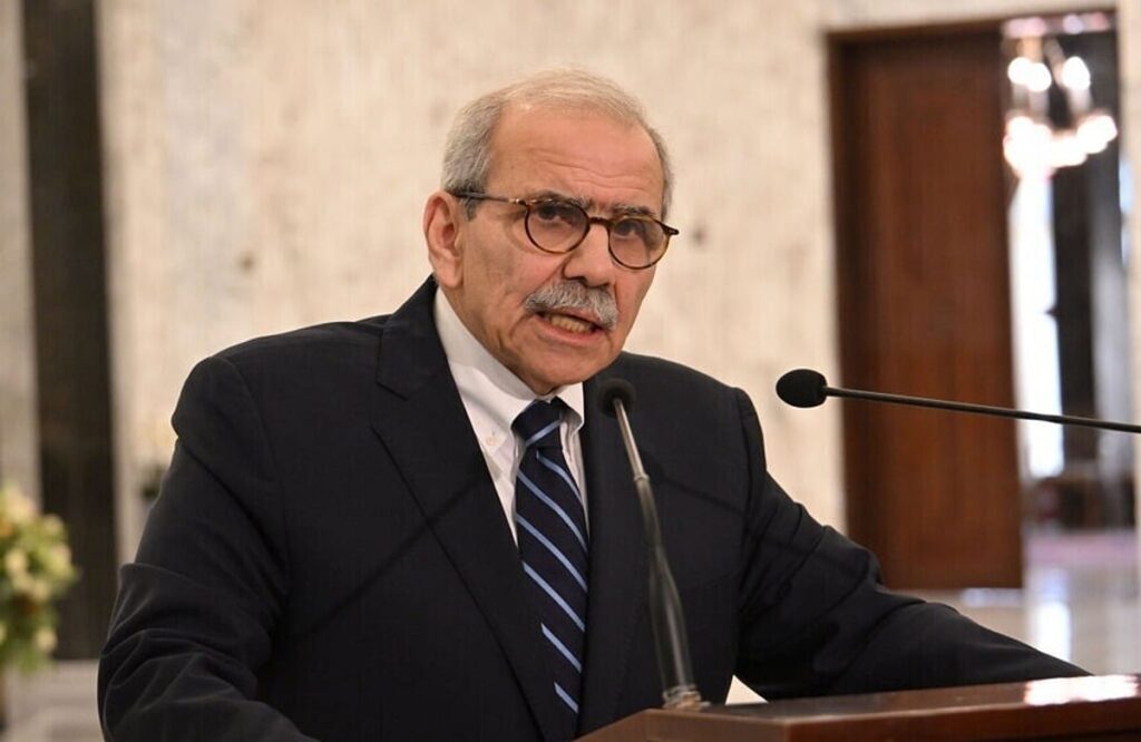 رئيس وزراء لبنان يعلن قرب انتهاء خطة حصر السلاح في جنوب الليطاني واستعداد الدولة للمرحلة الثانية