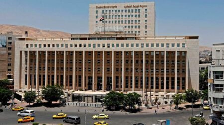 سوريا تطلق عملتها الجديدة ابتداءً من يناير 2026