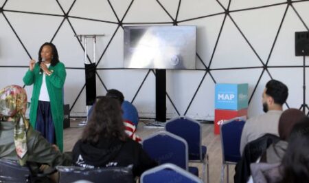 ورشات الذكاء الاصطناعي وريادة الأعمال للشباب بالدار البيضاء