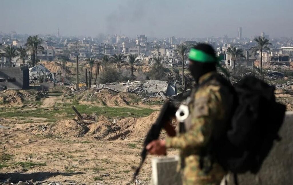 حماس تعزز قبضتها في غزة وسط مساعٍ لتشكيل إدارة انتقالية