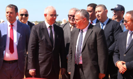 بركة يتفقد مشاريع مائية وطرقية بالعرائش