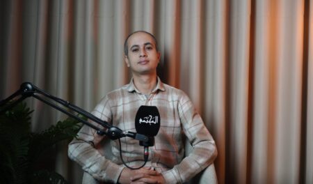 بعد غياب طويل السياسيون يعودون للواجهة