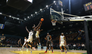 الفتح يفوز في الدوري الإفريقي لكرة السلة