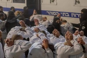 قانون الموت يمرّ..والإنسانية في قفص الاتهام