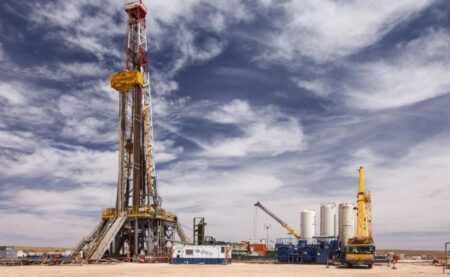 نقابة البترول تدعو لإصلاح قطاع الطاقة