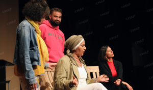 تكريم فاطمة المرنيسي على خشبة المسرح بالرباط