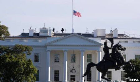 البيت الأبيض يعد هدنة إيران انتصارا أمريكيا البيت الأبيض يعد هدنة إيران انتصارا أمريكيا