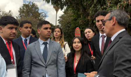 طلبة مغاربة يكتشفون كواليس الاتحاد الإفريقي