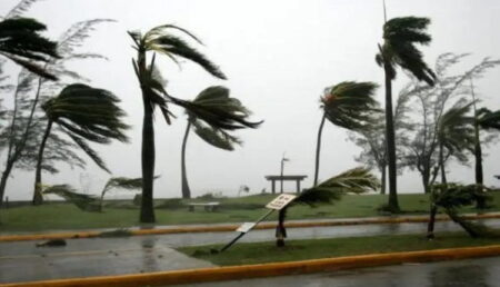 طقس الثلاثاء.. زخات رعدية ورياح بعدة مناطق