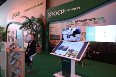 “المثمر” يواكب الفلاحين