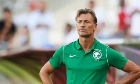 دونيس مرشح لتدريب المنتخب السعودي