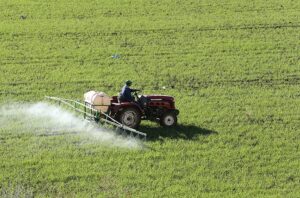 تقنيات حديثة لحماية الفلاحة بإفران من الصقيع