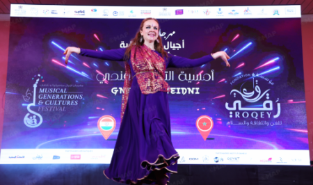 أنغام هندية تبهر جمهور فاس