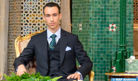 ولي العهد يترأس مأدبة القوات المسلحة