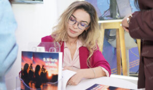 كتاب يرصد تحولات تجربة