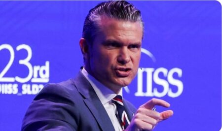 هيغسيث..ترامب سيحسم مسار التعامل مع إيران