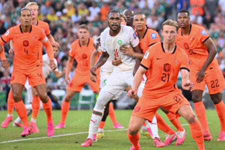 ديوب أفضل لاعب في لقاء المغرب وهولندا