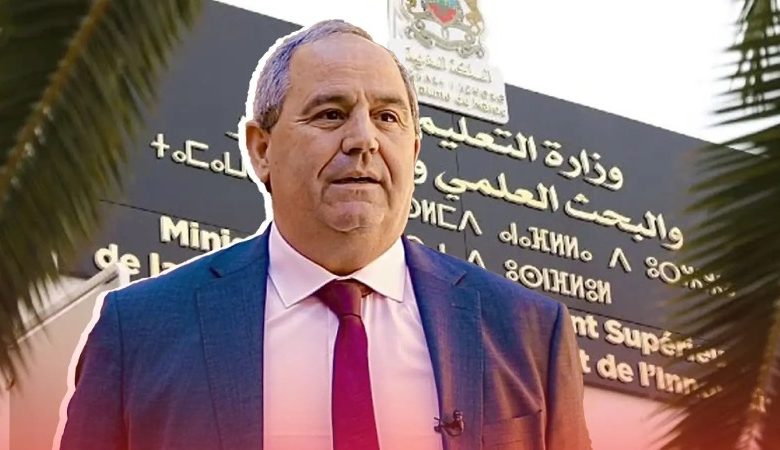 الجنس مقابل النقط..فضيحة تعصف بمسؤول جامعي