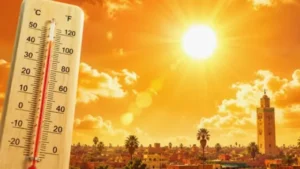 موجة حر وزخات رعدية تضرب عدة أقاليم بالمملكة
