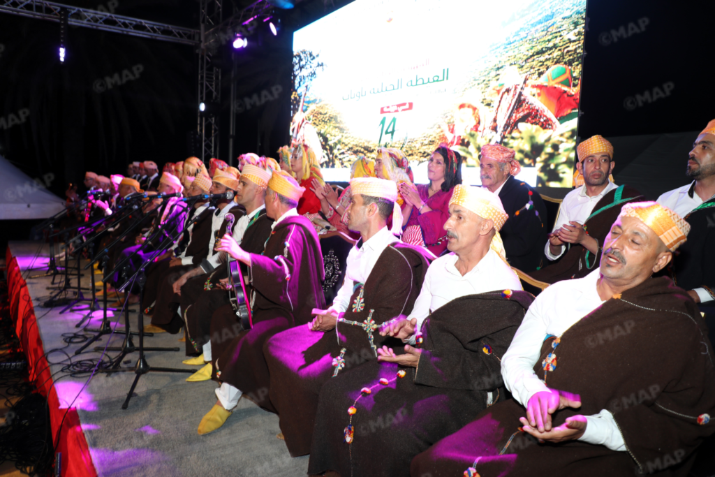 افتتاح مهرجان العيطة الجبلية بتاونات افتتاح مهرجان العيطة الجبلية بتاونات