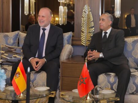 حموشي يستقبل وفدا رفيع المستوى يمثل الحرس المدني الإسباني حموشي يستقبل وفدا رفيع المستوى يمثل الحرس المدني الإسباني