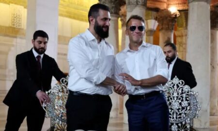 انفجارات قرب مقر إقامة ماكرون بدمشق