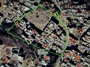 طنجة.. مطالب بفتح تحقيق في رخص البناء بمنطقة "عزيب أبقيو" بمغوغة