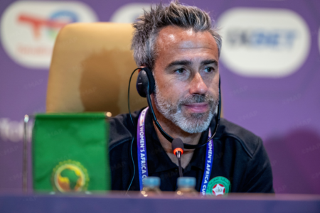 المغرب يواجه جنوب إفريقيا بطموح المونديال