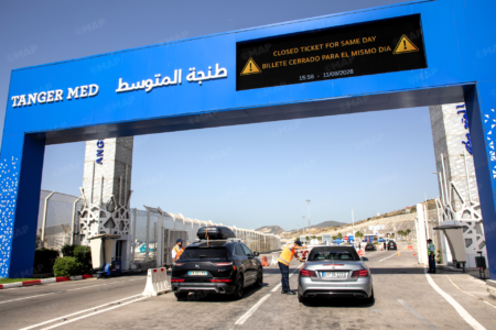 طنجة المتوسط يعتمد «التذكرة المغلقة» للمسافرين