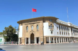 ارتفاع قيمة الدرهم مقابل الدولار والأورو