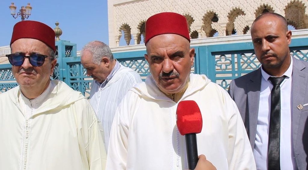 وفد رفيع المستوى برئاسة نقيب الشرفاء الأدارسة يترحم على روحي جلالتي المغفور لهما محمد الخامس والحسن الثاني