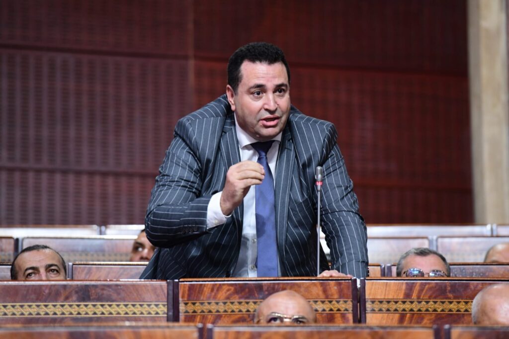 هل تحرق أرقام الأسئلة الباردة مستقبل عبد القادر الطاهر السياسي بطنجة؟ هل تحرق أرقام الأسئلة الباردة مستقبل عبد القادر الطاهر السياسي بطنجة؟