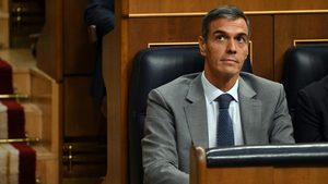 سانشيز يدعو إلى انتخابات مبكرة في إسبانيا