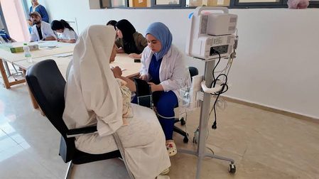 المغاربة يتحفظون على زيادة الضرائب لتمويل الصحة